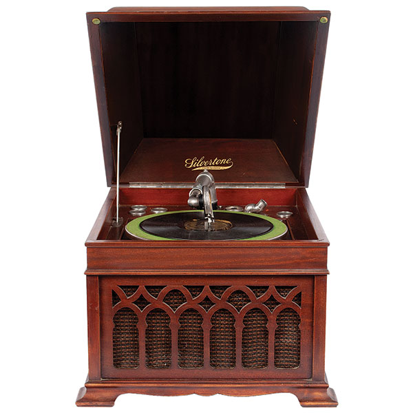 Phonographs, Silvertone, Mahogany Case, Tabletop, Disc, Early 1900s, 15 x 18 In.
