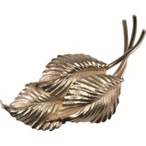 Gold tone costume jewelry brooch shaped like 3 overlapping leaves